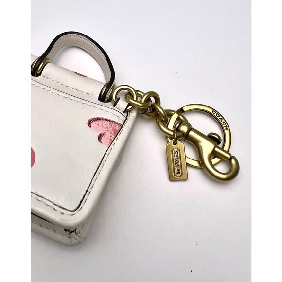 Coach Mini Willis Charm with heart print - Picture 6 of 9